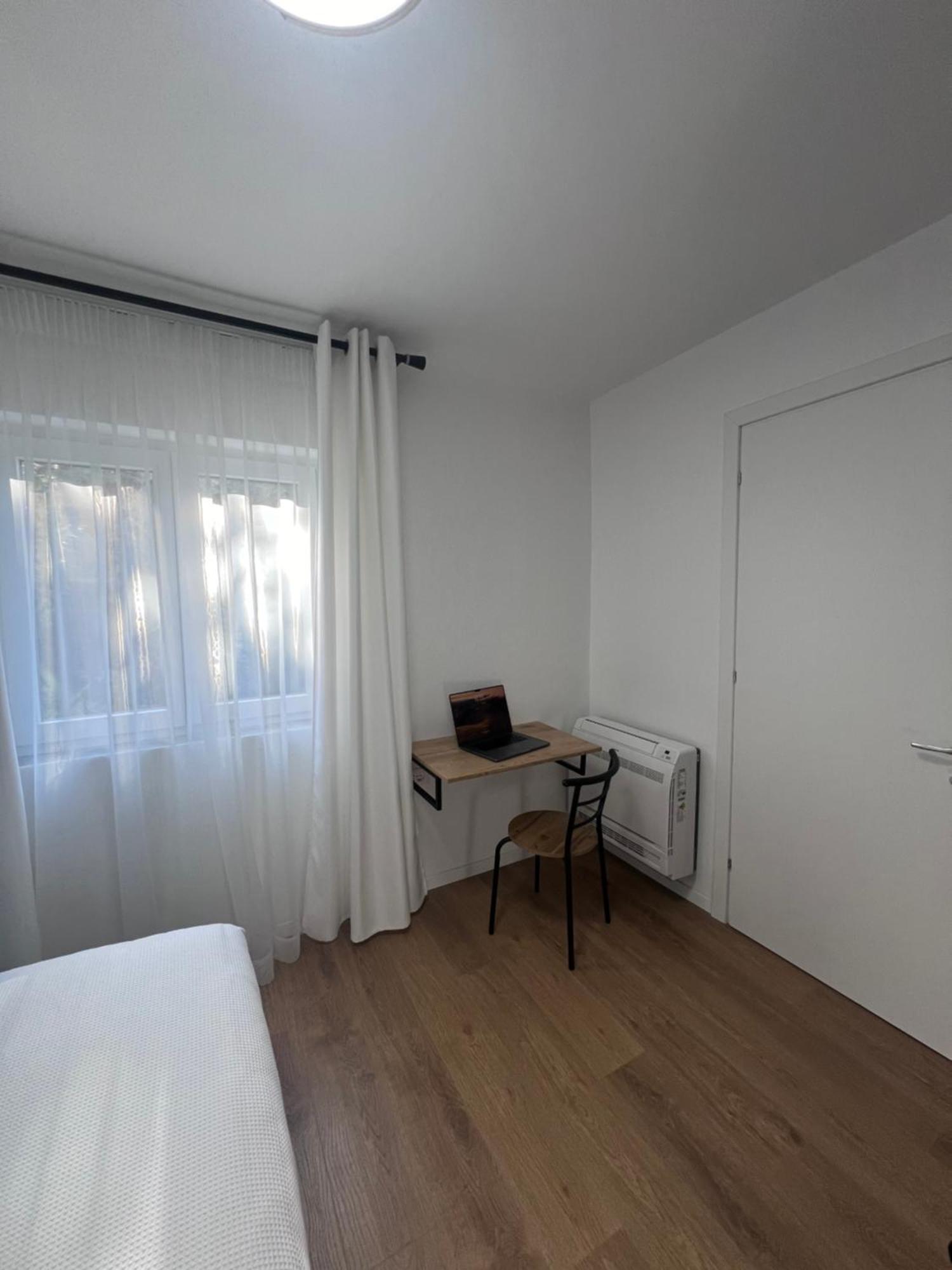 Modern In Тирана
