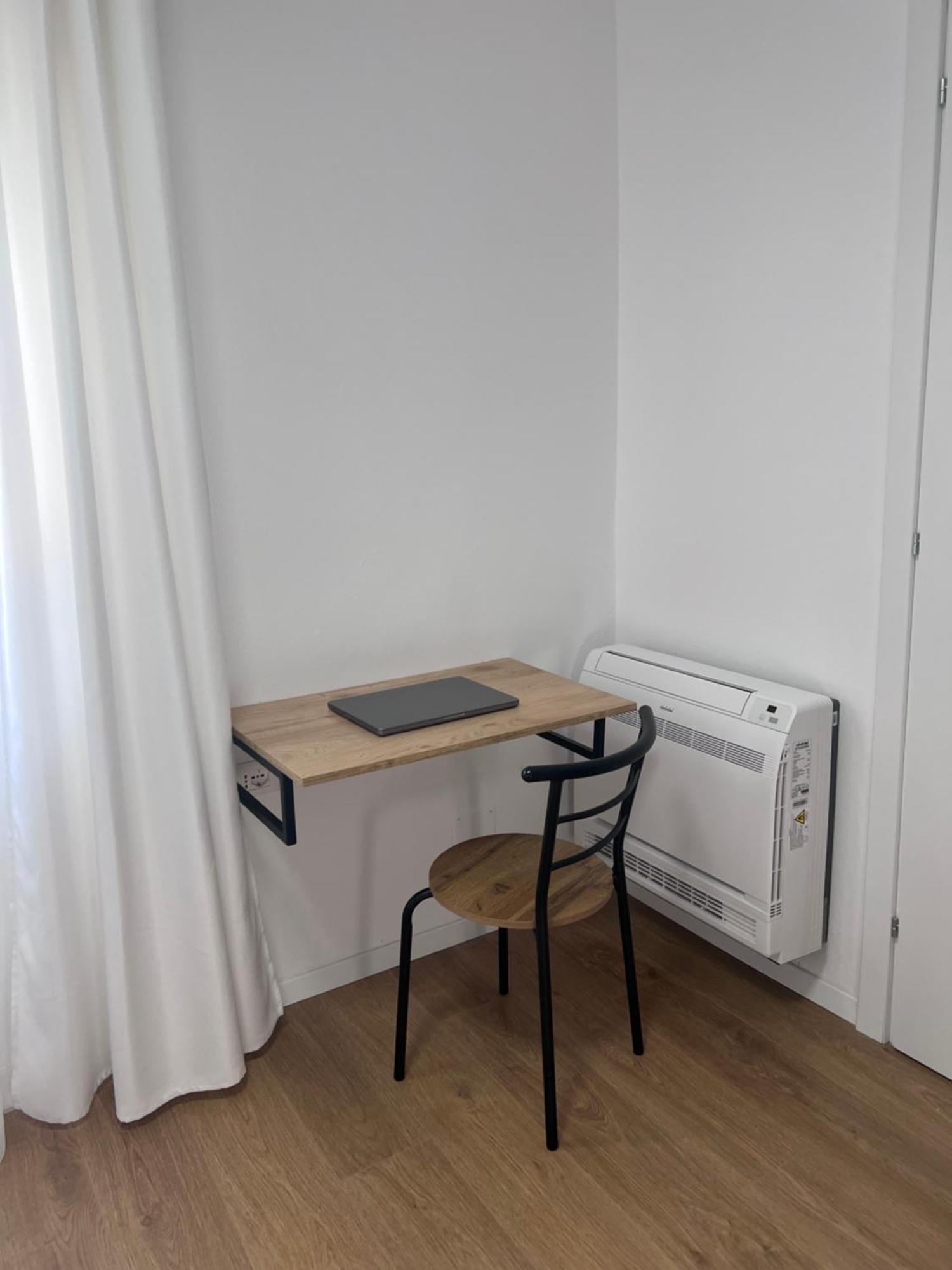Modern In Тирана