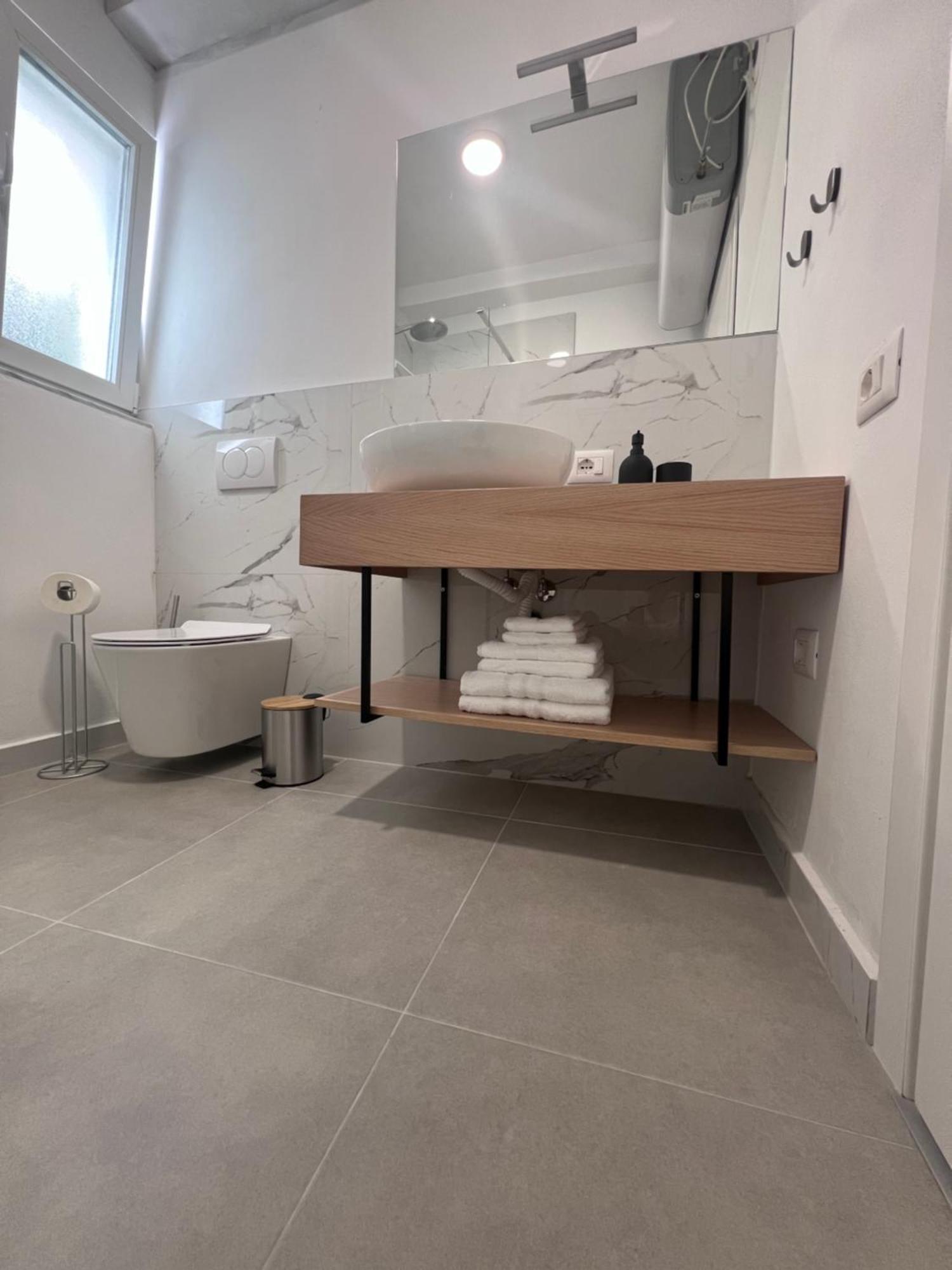 Appartement Modern In *